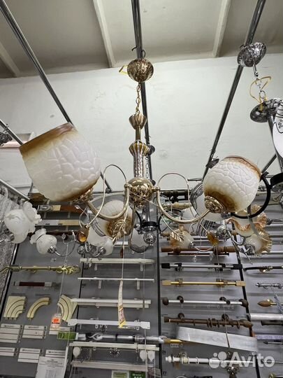 Люстра потолочная