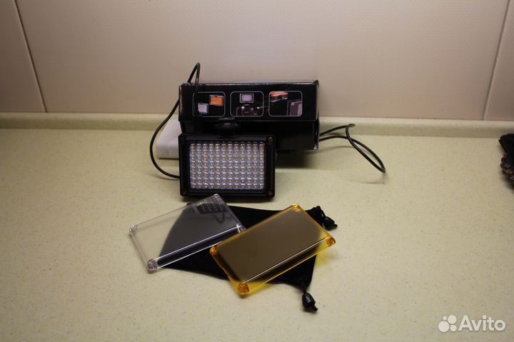 Накамерный Свет LED Light с регулировкой. Новый