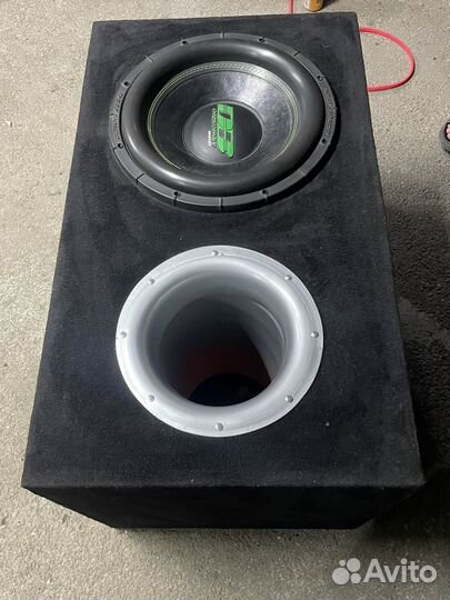 Сабуфер с коробом 15