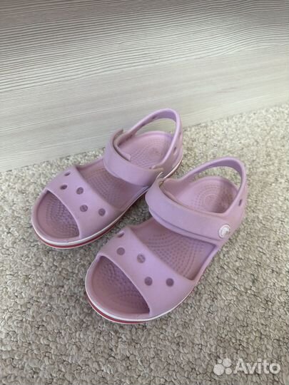 Сандали crocs для девочки (26 размер )