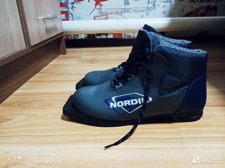 Лыжные ботинки nordik