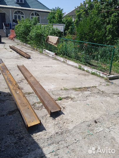 Балка двутавровая новая