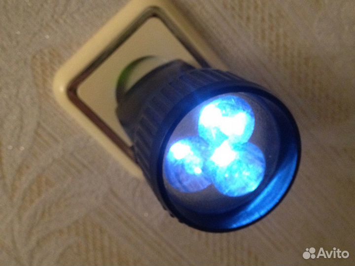 Фонарик электроника и фо-дик