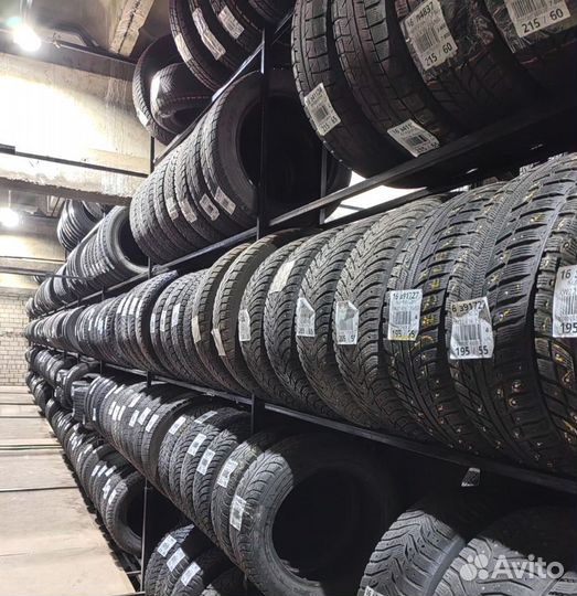 Bridgestone Blizzak DM-V2 235/65 R17 105N