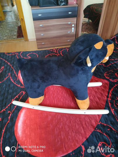 Детская игрушка качалка