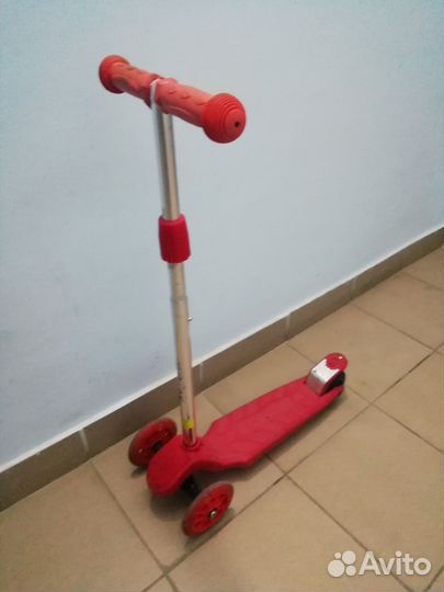 Самокат детский трёхколесный