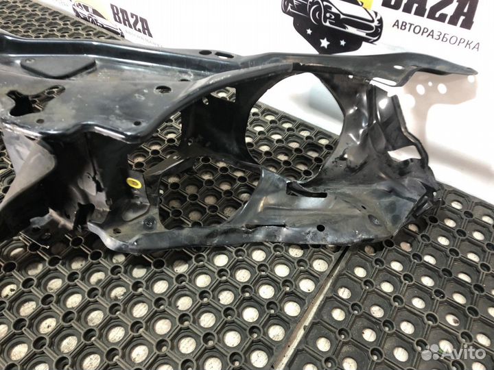 Панель передняя Volvo XC60