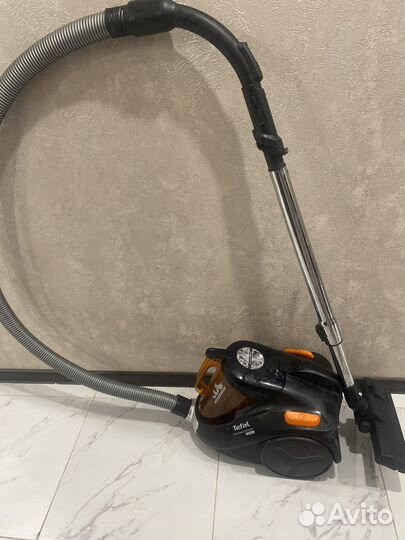 Пылесос tefal tw3724RA compact power cyclonic