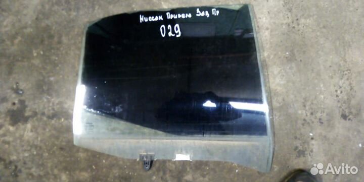 Стекло двери задней правой левой Primera P11