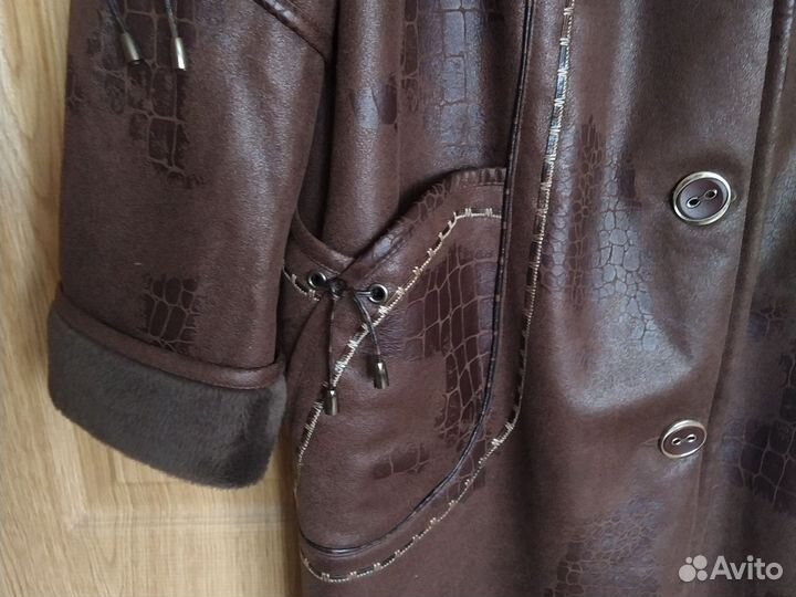 Куртка большого размера 60 демисезонная новая