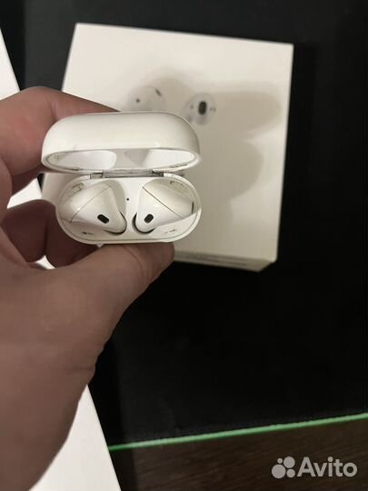 Airpods 2