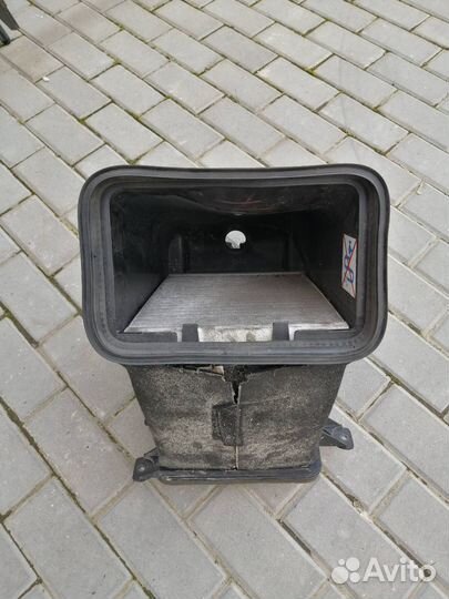 Воздухозаборник мерседес Спринтер 906