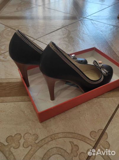 Туфли женские 38 размер натуральная кожа