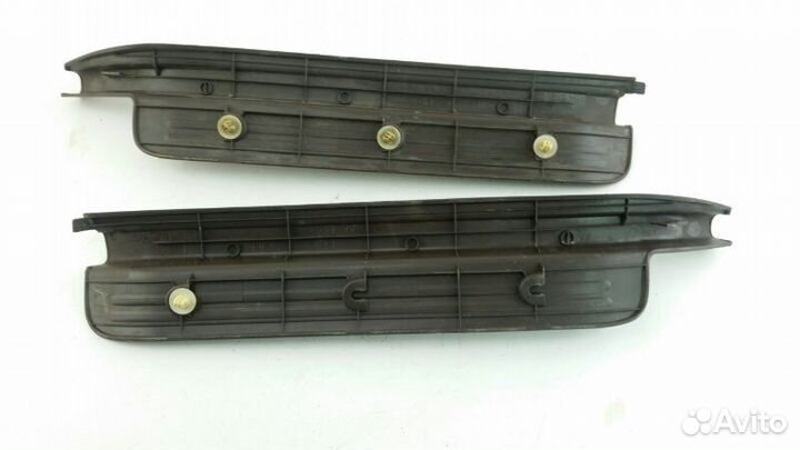 Накладка на порог задняя Toyota Mark Ii GX90 1GFE