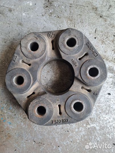 Эластичная муфта BMW E60