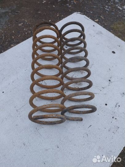 Пружина задняя vоlvo 760 вольво 760, 740, 940