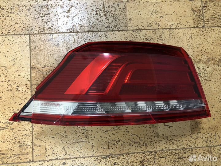 Фонарь задний Volkswagen Passat B8 оригинал