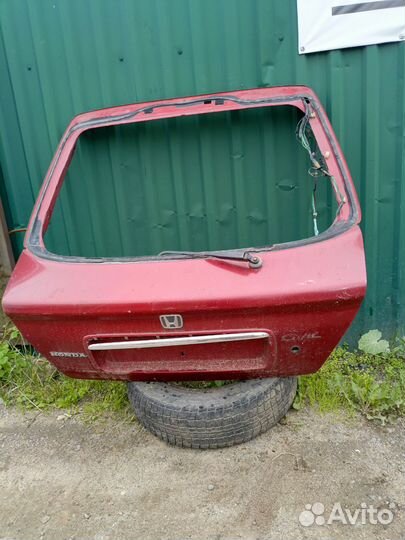 Крышка багажника Honda Civic 6