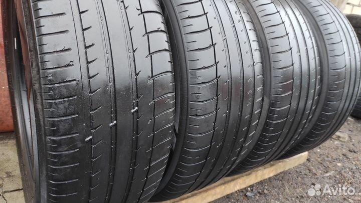 Triangle Sportex TSH11 235/55 R17