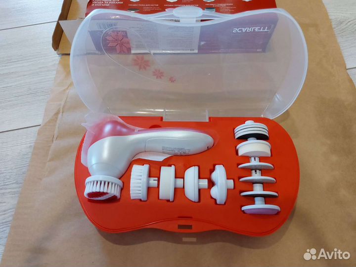 Прибор для ухода за кожей и ногтями