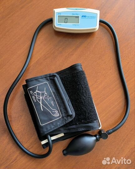 Тонометр AND полуавтомат