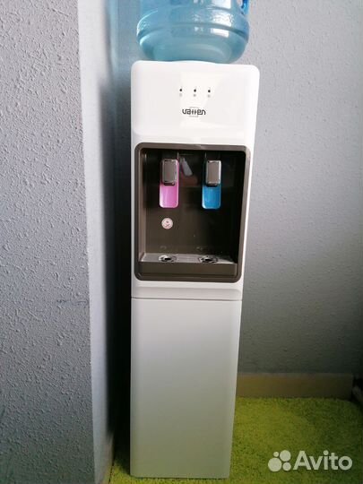 Кулер для воды