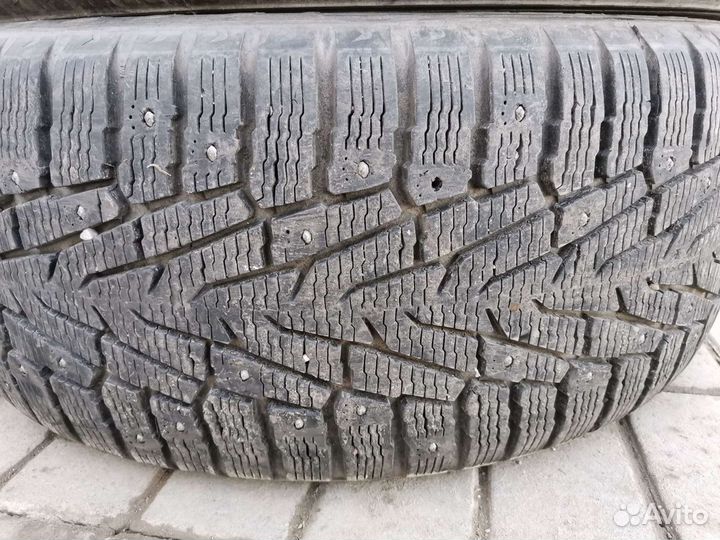 Nokian Tyres Hakkapeliitta 7 SUV 265/45 R21