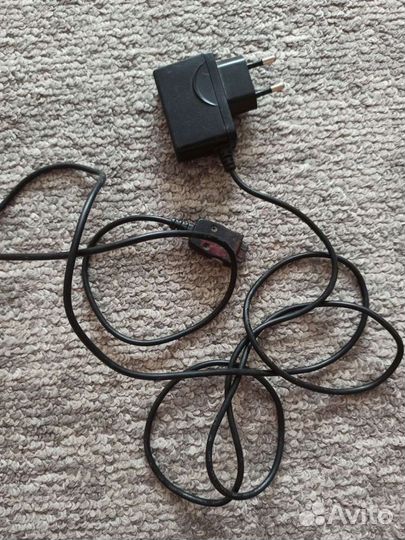 Зарядное устройство