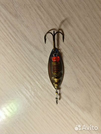 Блесна вращающаяся Mepps aglia long