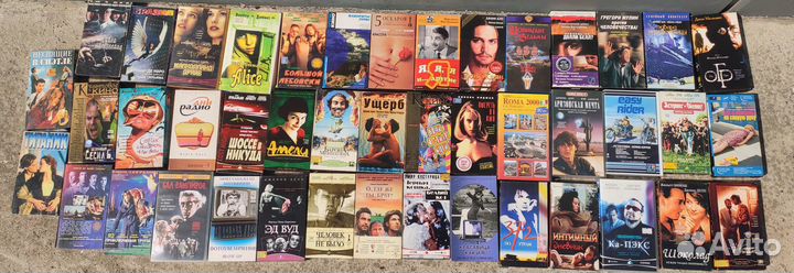 Hi-fi магнитофон и Видеокассеты 71 шт лицензия