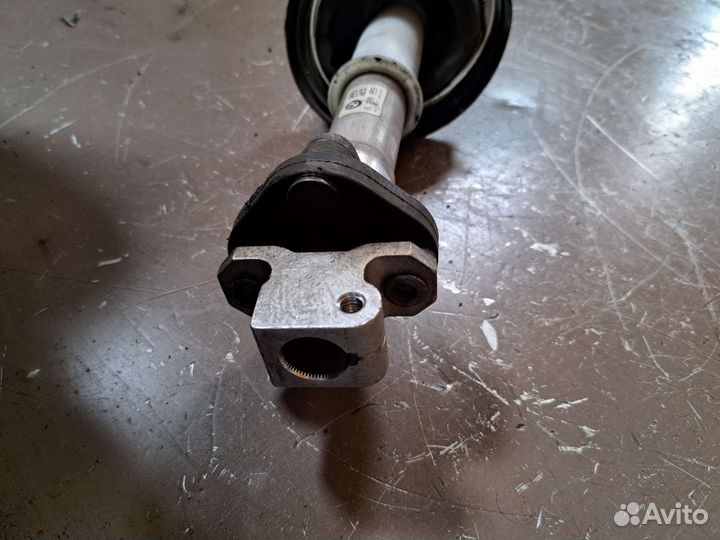 Кардан рулевой BMW F01
