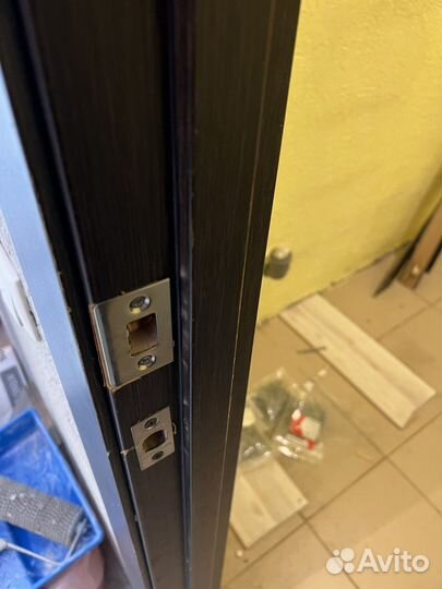 Дверь входная деревянная бу