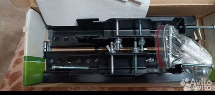 Кронштейн для телевизора