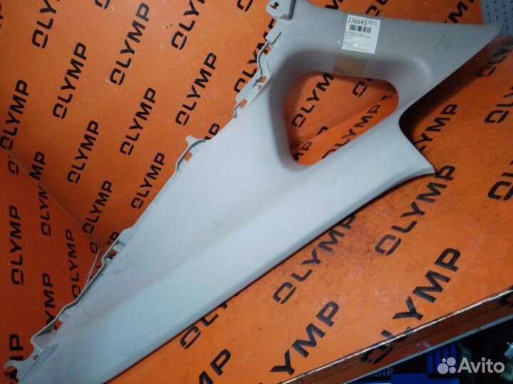 Обшивка багажника правая Toyota Prius ZVW30