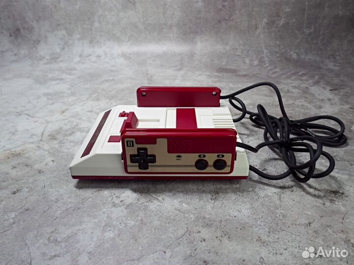Nintendo Classic Mini: Famicom (Japan ver.)