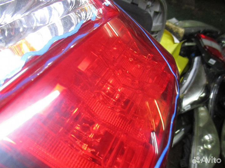 Стоп Mitsubishi Delica d5 CV5W (Левое)