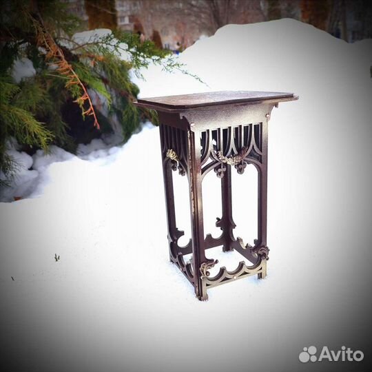 Готический стол для кукол 40 см + для коллекционер