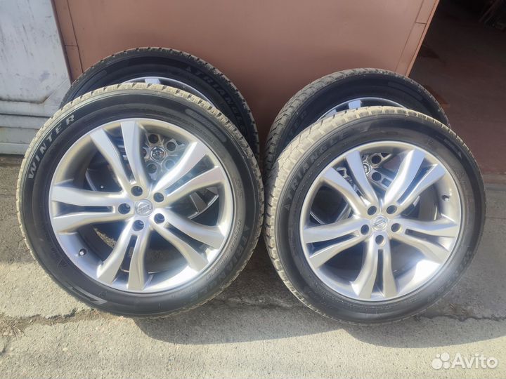 Triangle Winter A/T 235/55 R20 H