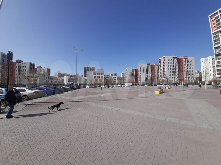 Торговая площадь, 67 м²