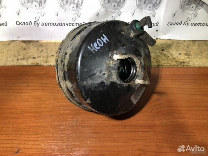 Вакуумный усилитель Plymouth Neon