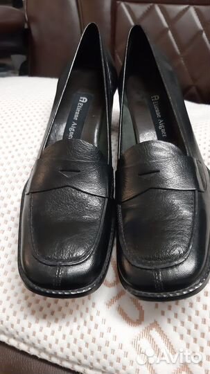 Туфли женские Etienne Aigner