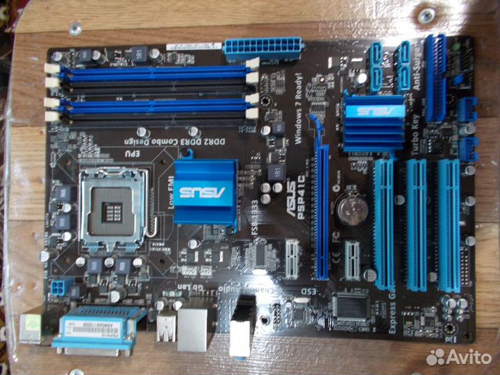 Материнская плата