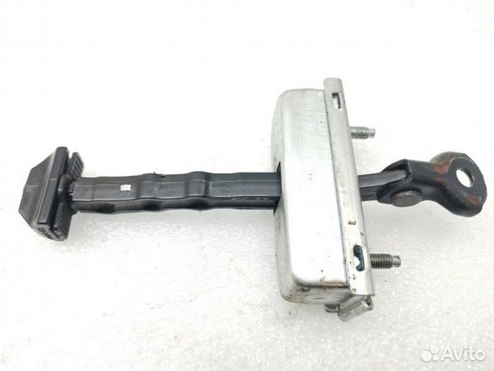 Ограничитель двери передний правый Land Rover