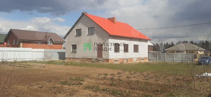 Коттедж 231,4 м² на участке 10 сот.