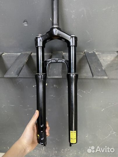 Вилка велосипедная 26 sr suntour