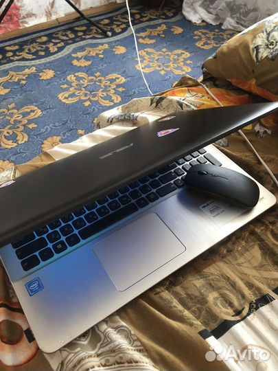 Ноутбук asus новый