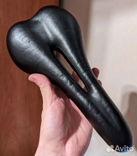 Велосипедное седло M-Wave Comp X