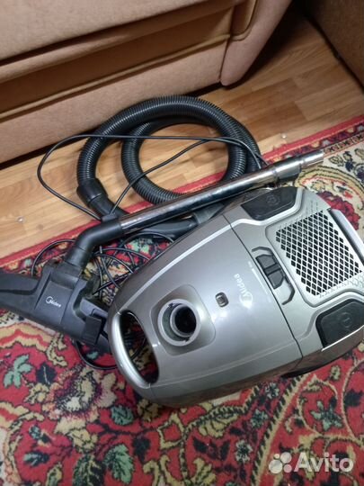 Пылесос