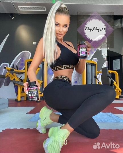 Женский спортивный костюм для фитнеса versace