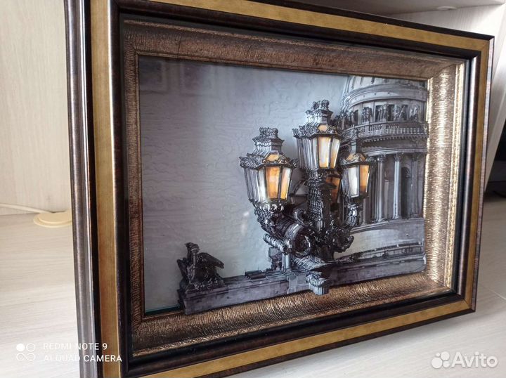 Картина в багете